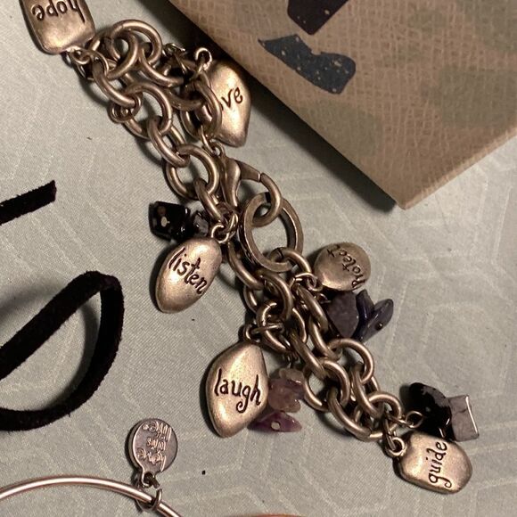 Boss B*tch Box Full of Inspirational Message Jewelry Bundle & Box - Picture 8 of 16